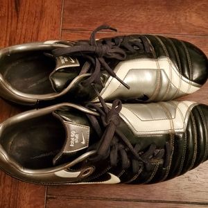 Nike Versatract soccer cleata